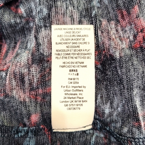 Free People Blouse Black Floral Dock Street Comb Ruffle Women's Small Shirt Top - Picture 13 of 13